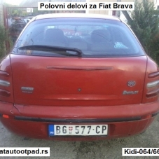 Fiat Brava auto sa cudnim stop svetlima